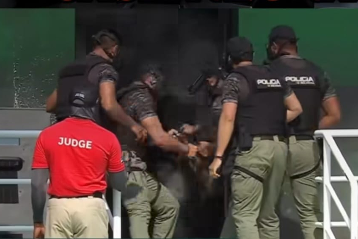 La Policía Boliviana representa en competencia internacional en Dubái 