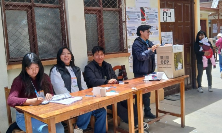 En Oruro, hay más de 359 mil personas habilitadas para elegir a 250 autoridades en las subnacionales