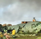 El Alto: se siniestra Avión Hércules, hay muertos, heridos, vehículos afectados y dinero derramado