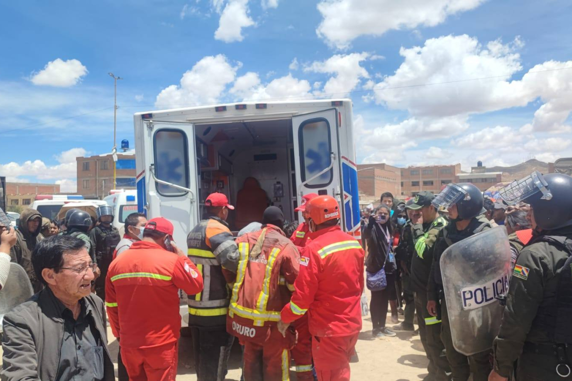 Incendio en taller mecánico de Oruro deja 20 heridos