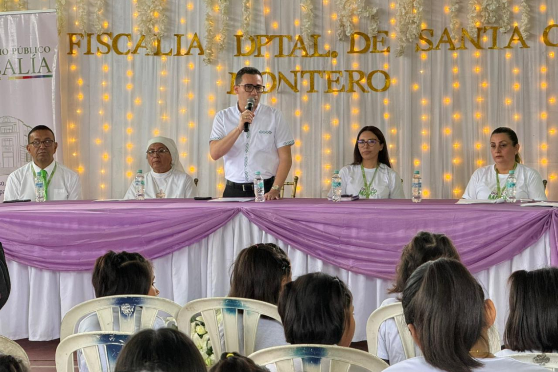 Fiscalía homenajea a niñas y adolescentes del Hogar Sagrado Corazón en Santa Cruz