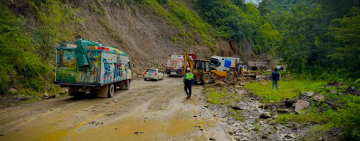ABC habilita un carril hacia los valles cruceños y alerta posibles cortes por clima en Santa Cruz