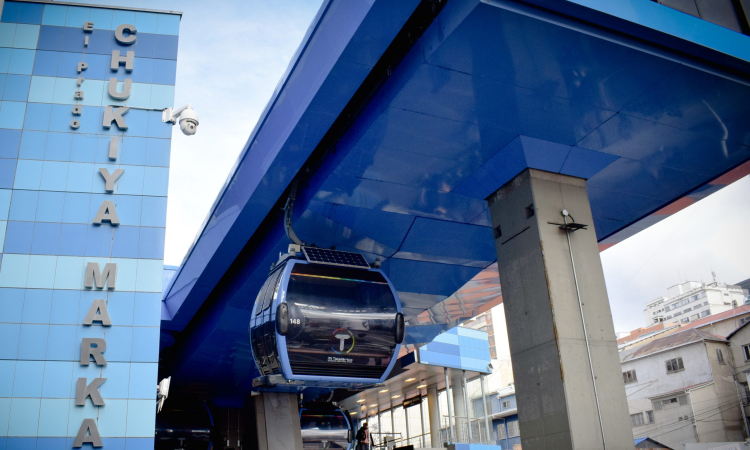 Mi Teleférico continuará este jueves con horario ampliado de 06:00 a 22:30