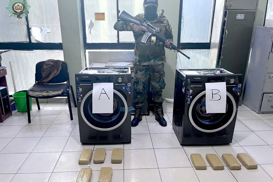 FELCN detecta cocaína oculta en lavadoras en terminal terrestre de Tarija
