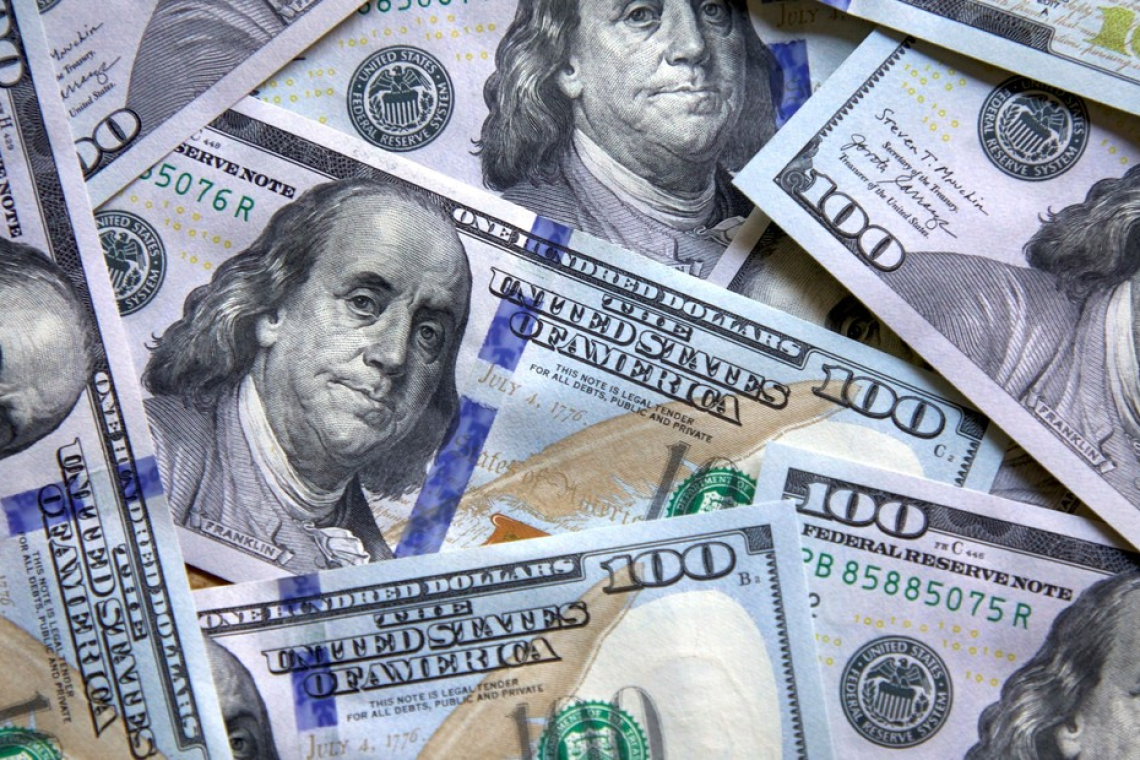 BCB ratifica el valor referencial del dólar estadounidense y reporta cotización de Bs 9 para la compra