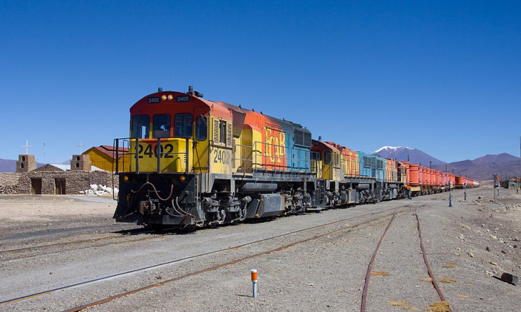 Gobierno apunta a que Bolivia sea más competitiva en Latinoamérica con el ferrocarril