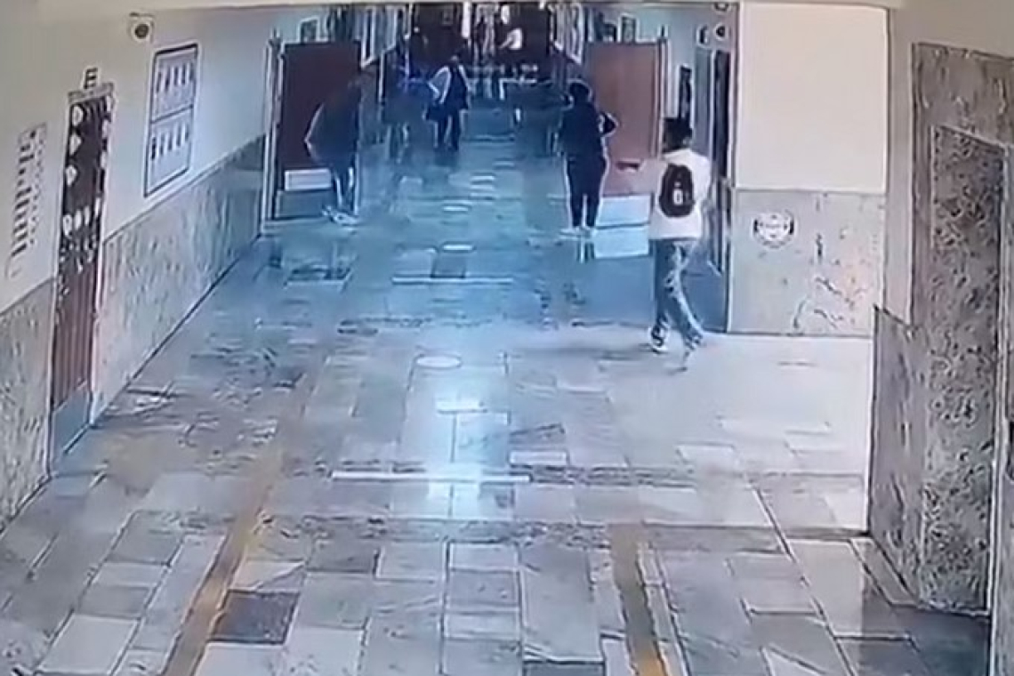 Un adolescente abrió fuego en una escuela de Turquía e hirió a 16 personas: “Disparó a todo el que se le cruzó”