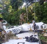 Autopsia de ley determina que piloto y copiloto fallecieron por shock hipovolémico