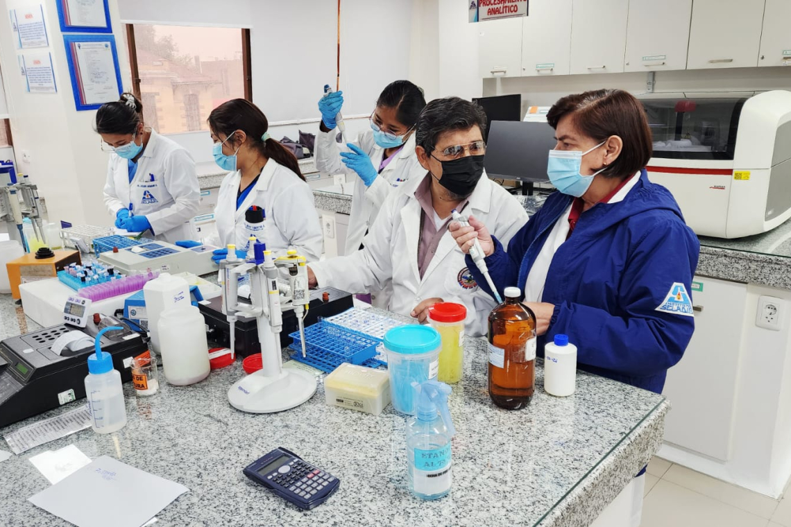 El costo oculto del oro: UMSA alerta consecuencias en la salud y el ADN de indígenas de la Amazonía por el mercurio