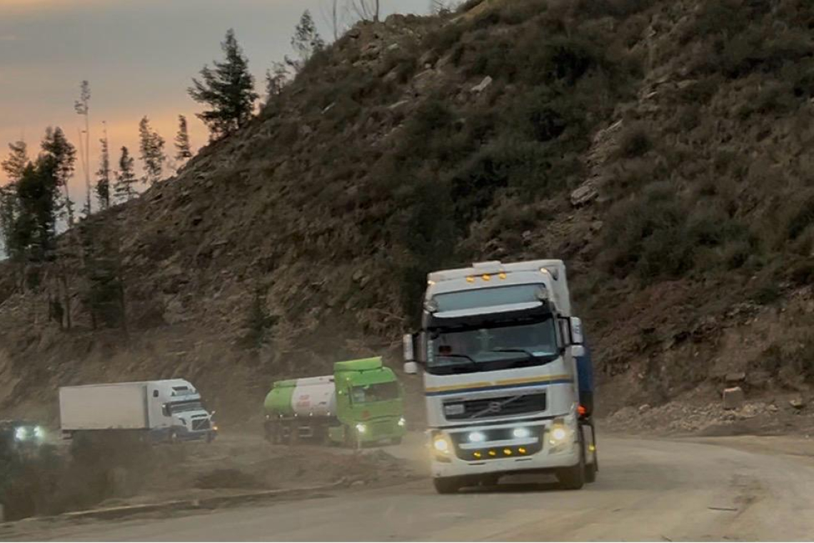 ABC levanta restricción en Llavini y reporta 62% de avance en la carretera Cochabamba – Oruro