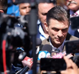 Presidente Paz felicita a los periodistas y reafirma su compromiso con la libertad de expresión