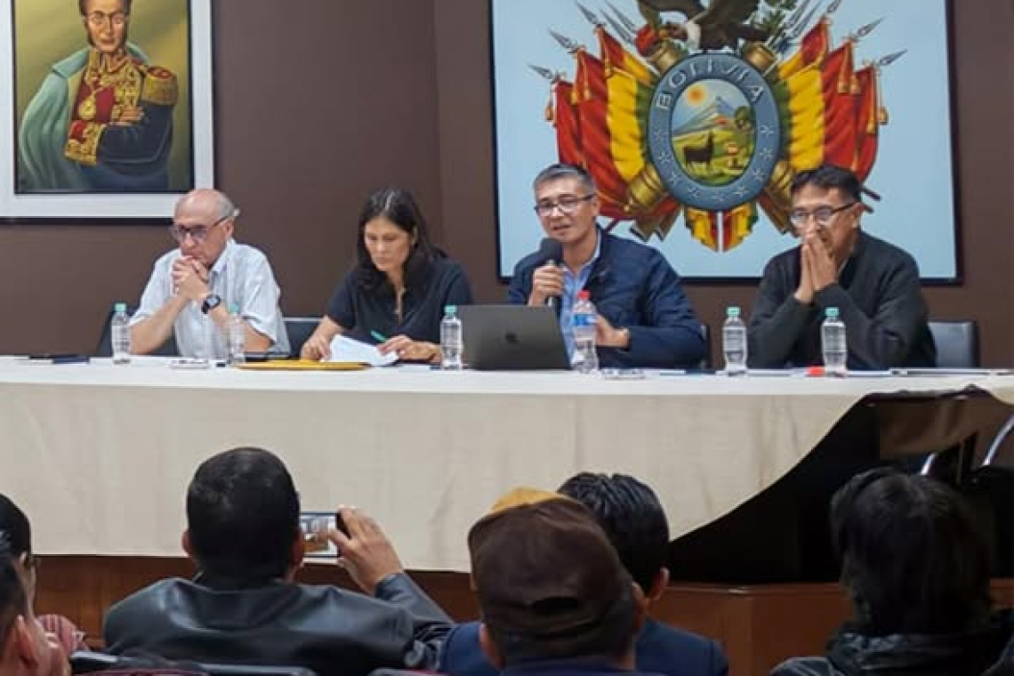 Se suspenden las medidas de presión tras firma de acta entre el Gobierno y magisterio urbano