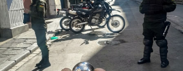 En disturbios emplean petardos transformados en arma letal para atentar contra la vida de policías