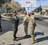 Policías y militares inspeccionan carretera hacia Río Abajo, libre de bloqueos