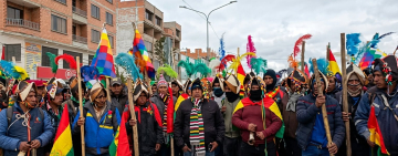 Policía recomienda evitar circular por el centro paceño este miércoles por marchas