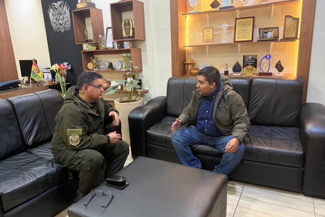 La ABC y Policía se comprometen en restablecer rutas afectadas por los bloqueos