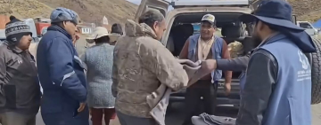 Transportistas víctimas de los bloqueos y robos reciben ayuda humanitaria