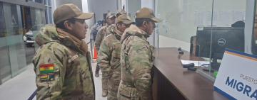 Chile regresa al país a militares bolivianos que pierden contacto en lucha contra el contrabando