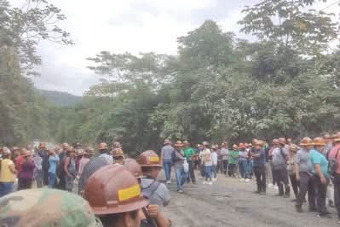 Sectores del norte paceño activan vigilias para evitar nuevos bloqueos