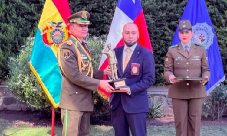 Policía Boliviana asiste a aniversario de PDI de Chile y fortalece coordinación contra el delito