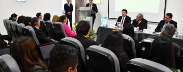 Fiscalía-La Paz gestiona con la TTB becas para servidores mediante programas de Posgrado