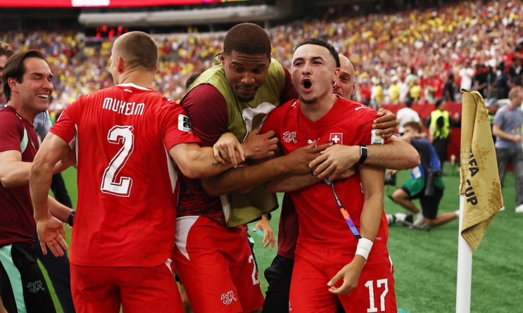 Suiza eliminó a Colombia por penales y jugará los cuartos de final contra Argentina