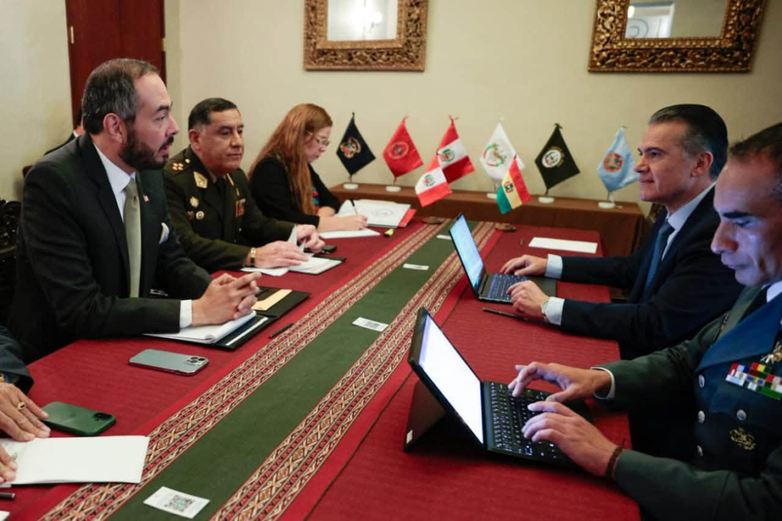 Perú y Bolivia fortalecen la cooperación bilateral en seguridad y defensa