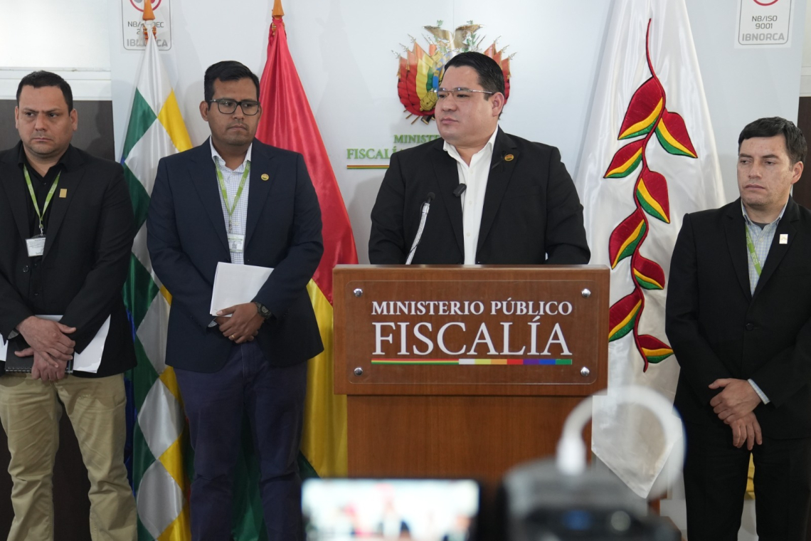 Fiscal de Tupiza detenido por querer liberar a sujeto que transportaba marihuana