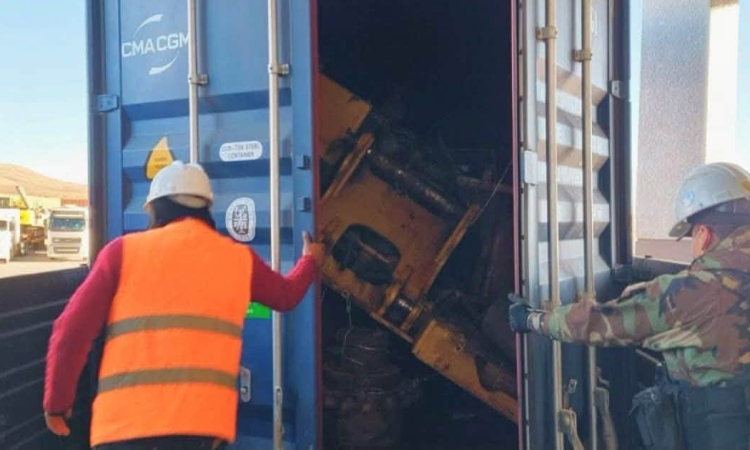 Fiscalía-FELCN-Aduana indaga hallazgo de 132 kl de cocaína en una excavadora con destino a Libia