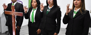 En La Paz ascienden a Fiscales Asistentes como reconocimiento a su labor