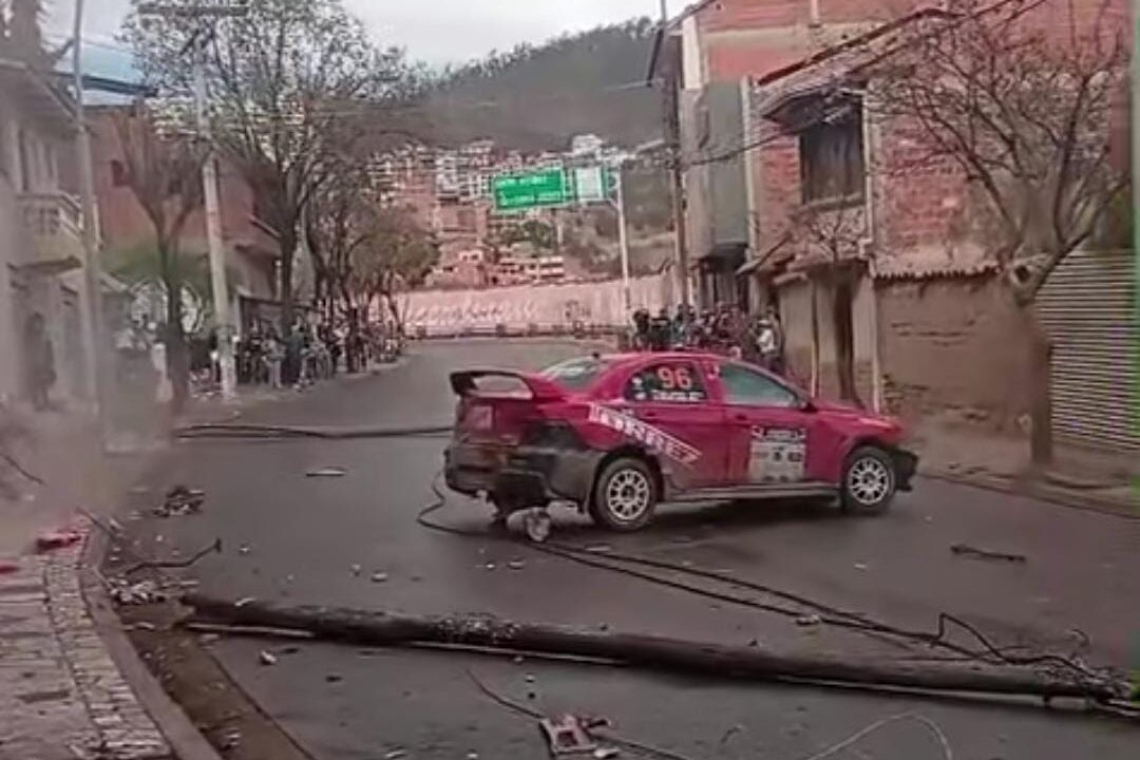 Circuito Óscar Crespo registra cinco accidentes entre sábado y domingo, una espectadora permanece en estado grave