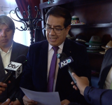 Acuerdan 8 medidas clave para frenar el “juqueo” en Huanuni