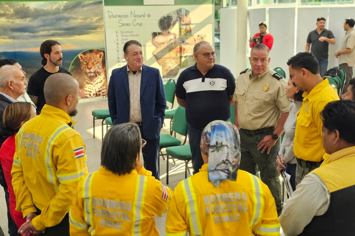 Expertos de seis países fortalecen la prevención y respuesta a los incendios forestales