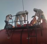 Fuerza antidroga incauta 27 toneladas de ácido sulfúrico en el tramo Cbba-Santa Cruz