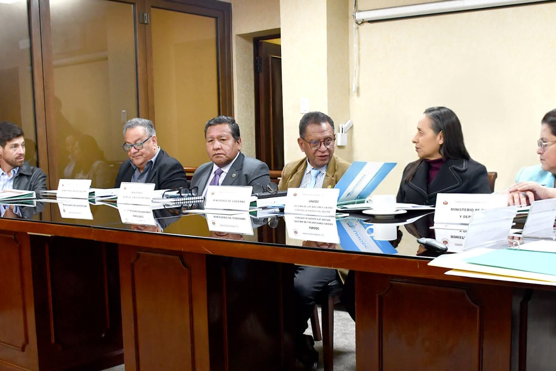 Bolivia aprueba política antidroga 2026-2030 para lidiar al narcotráfico y proteger a las familias
