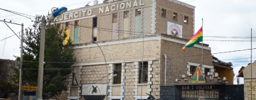 En Viacha hallan restos de un conscripto entre los escombros