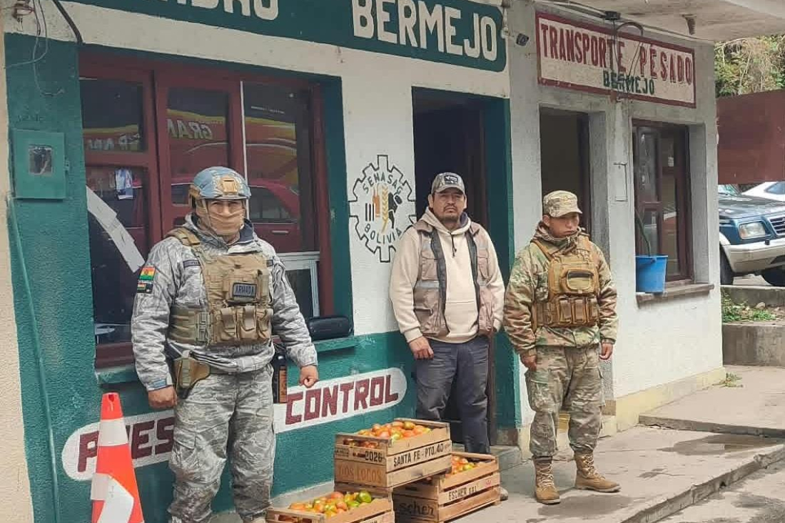 Navales comisan productos sin documentos valuados en Bs16.700 en frontera con Argentina