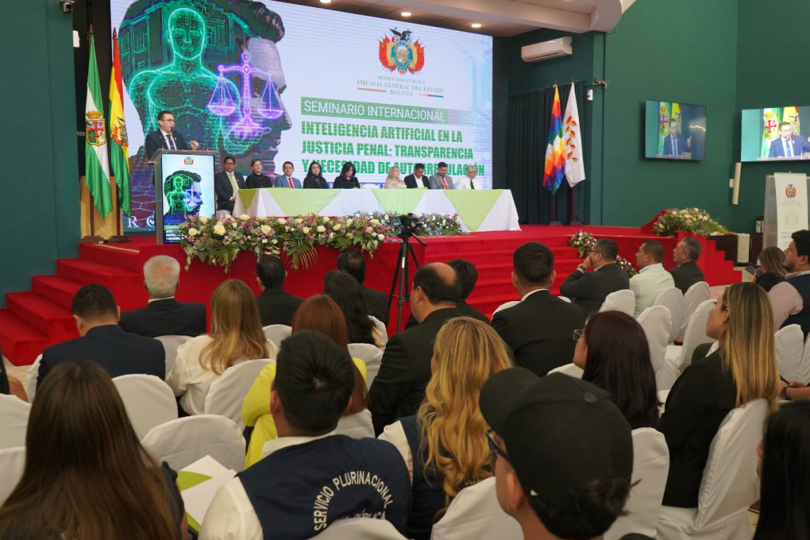 Seminario Internacional Inteligencia Artificial en la Justicia Penal reúne a 46 mil inscritos