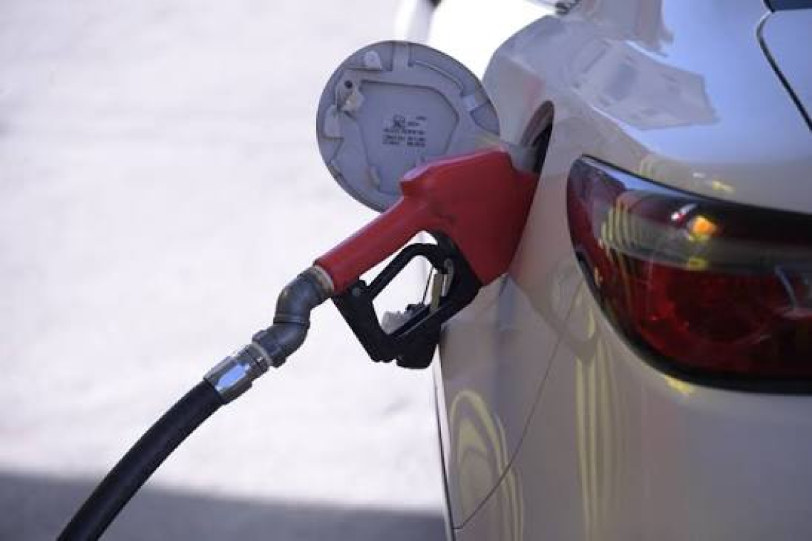  YPFB incrementa distribución de combustibles y bloquea placas por cargas reiteradas 