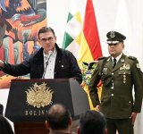 Presidente denuncia que ministros y asambleístas reciben amenazas de muerte
