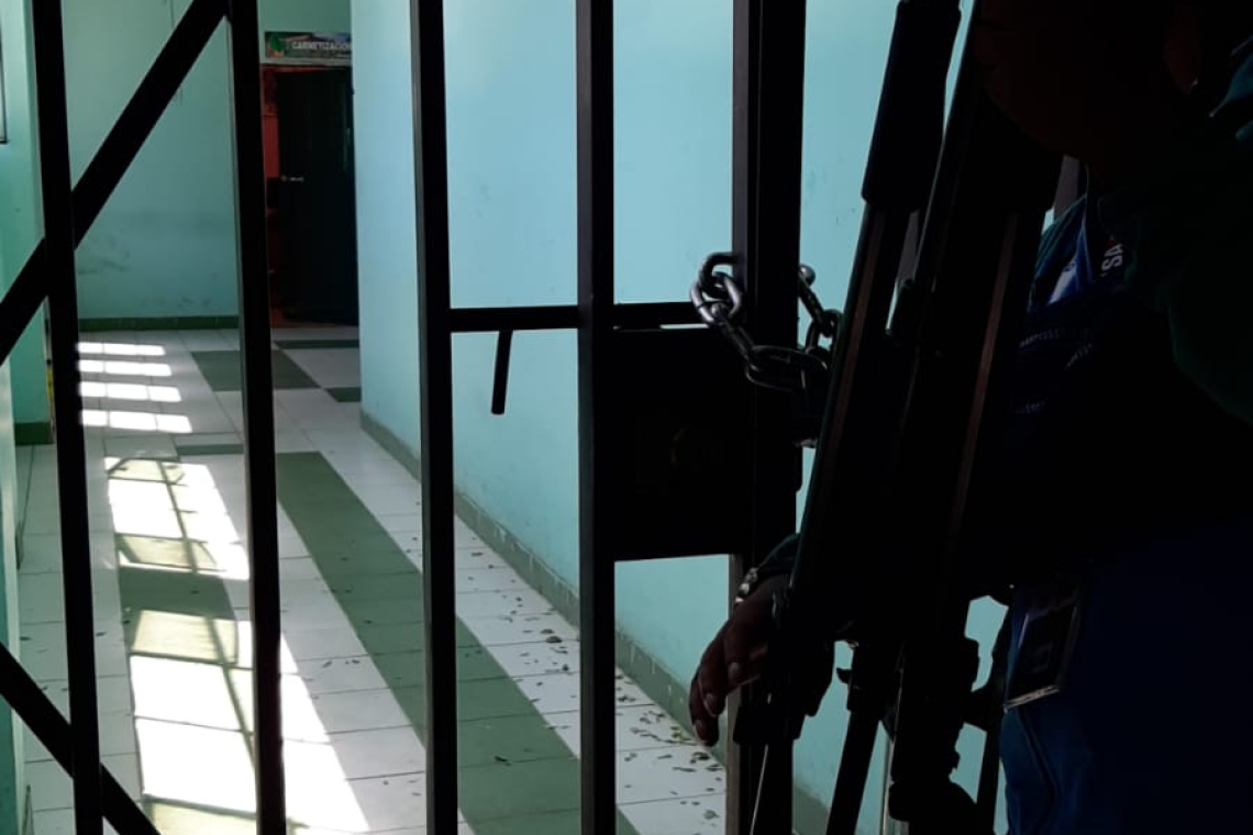Policía aborta plan para introducir clandestinamente celular para Cerimedo en Chonchocoro