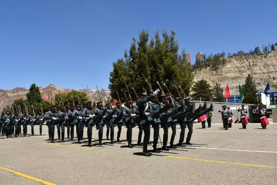 COLMIL conmemora el CXIII Aniversario de Los “Tres Pasos al Frente”, ejemplo de amor a la Patria