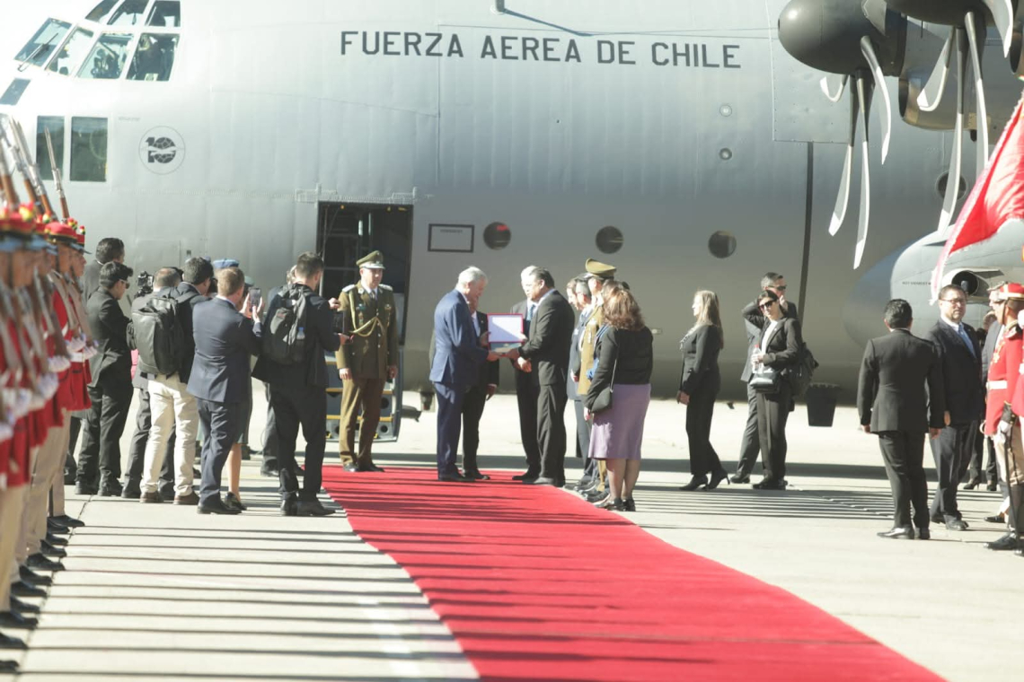 Presidente de Chile declarado Huésped Ilustre por Gobernación de La Paz