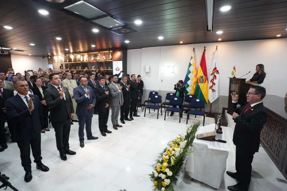Urioste posesiona a nuevos fiscales departamentales y marca nueva etapa en el Ministerio Público
