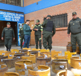 La ANH y la Policía de El Alto comisan 264 garrafas de GLP con destino al mercado ilegal