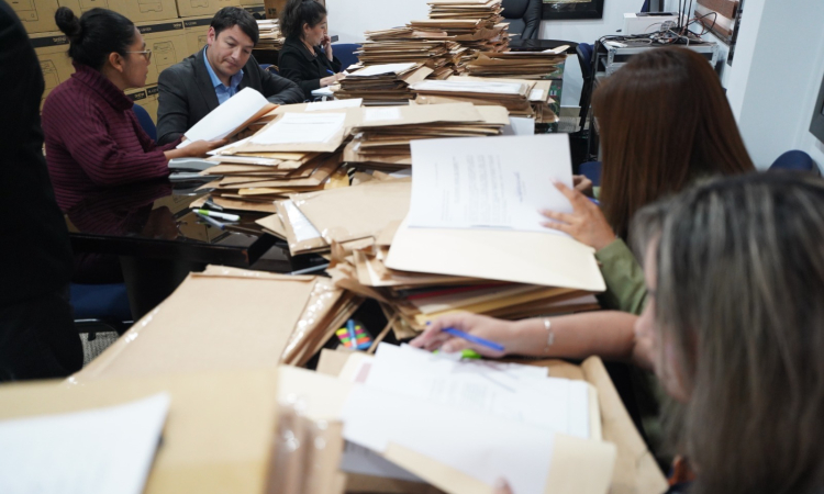 Fiscalía apertura sobres de 800 postulantes para 90 nuevos cargos provisorios de Fiscales de Materia