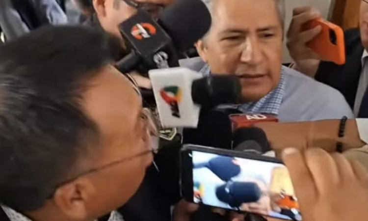 Exministro Edmundo Novillo en celdas a la espera de su audiencia cautelar en caso radares
